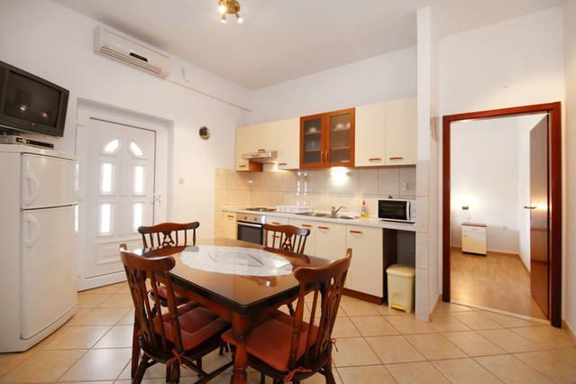 Villa Rosanda Apartments Trogir Exteriör bild