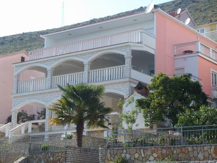 Villa Rosanda Apartments Trogir Exteriör bild